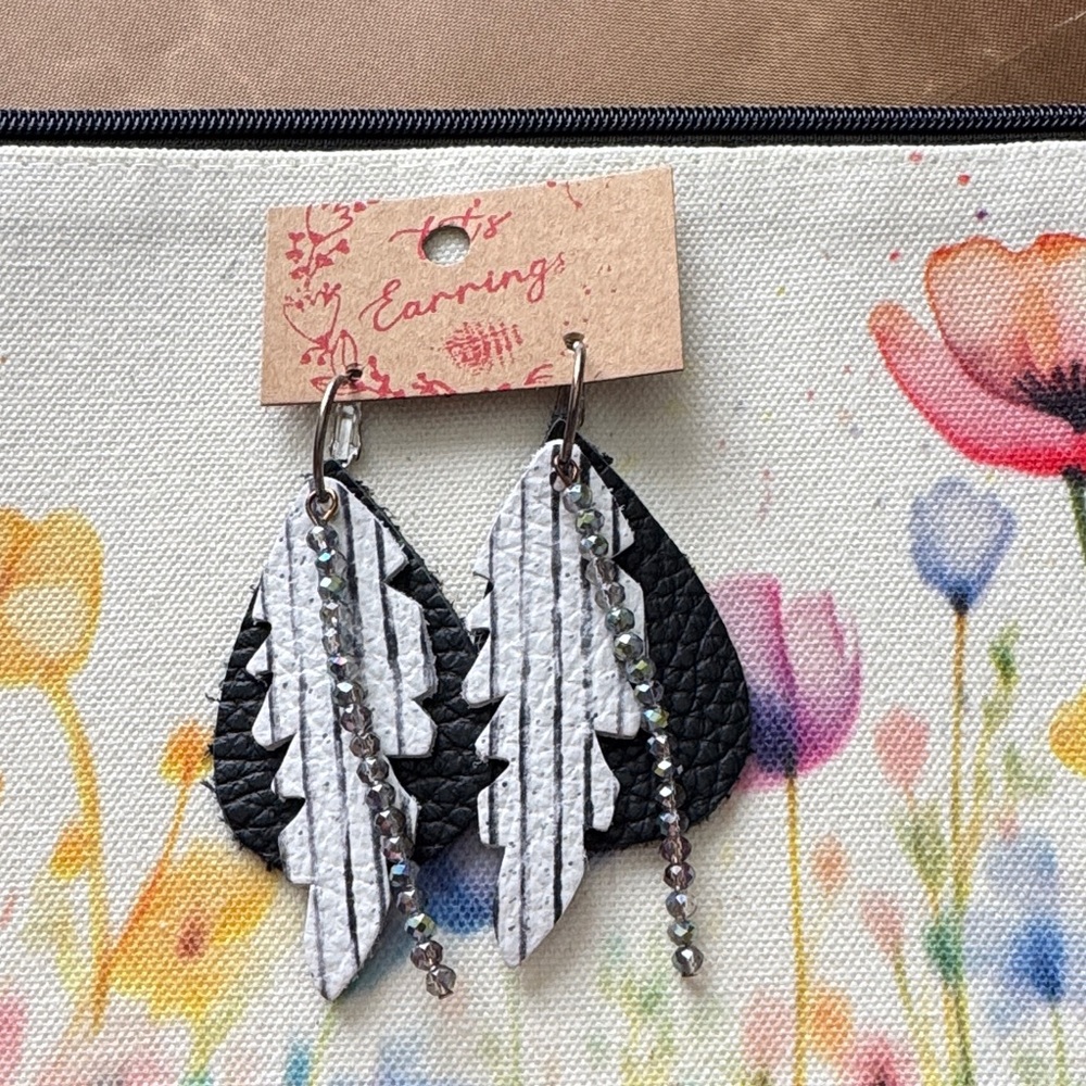 Chic Black and White Leaf Earrings with Sparkling Accents